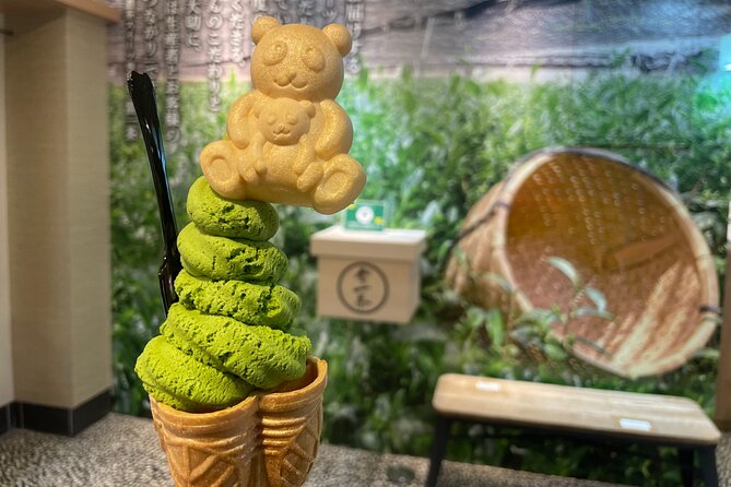 Asakusa 2 Hours Sweets and Palm Reading Tour - Expert Guide Details