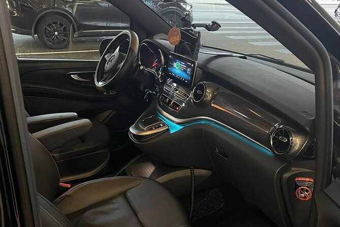 Berlin Private Airport Transfer Service | English Speaking Driver - Expectations and Experience