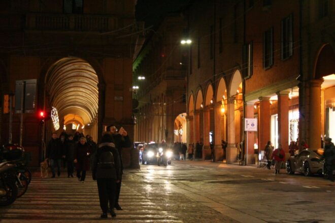 Enjoy Bologna: The Learned, The Fat, The Red ♡ - Explore Bolognas Vibrant Markets