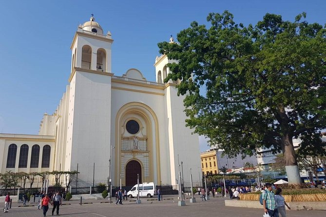 Express Tour Historic Center San Salvador - Accessibility Details
