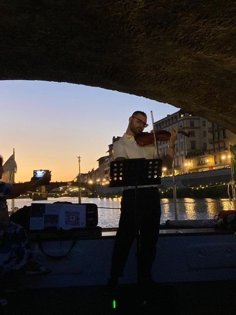 Florence: Arno River Cruise With a Live Concert - Good To Know