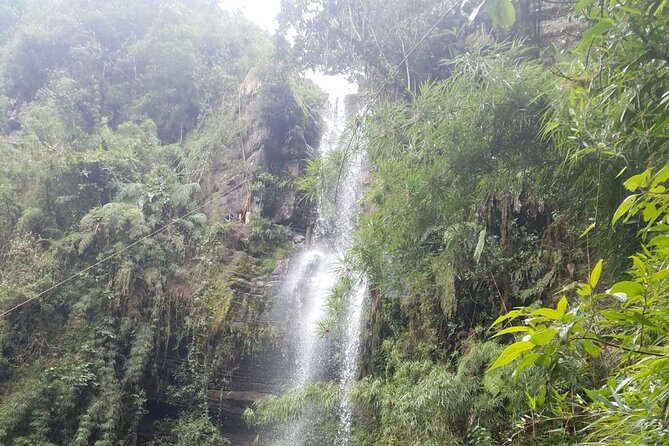 Full Day Private Tour La Chorrera Waterfall and El Chiflón - The Sum Up