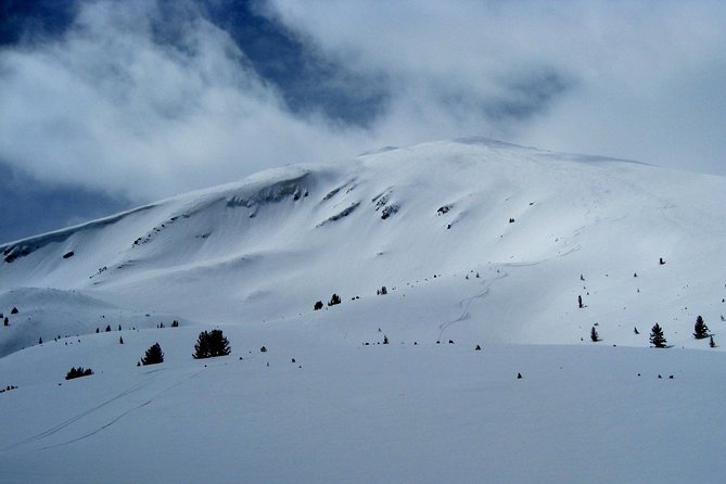 Full Day Snowshoeing Tour to Bezbog Peak 2645 M in Pirin Mountains - Included Amenities