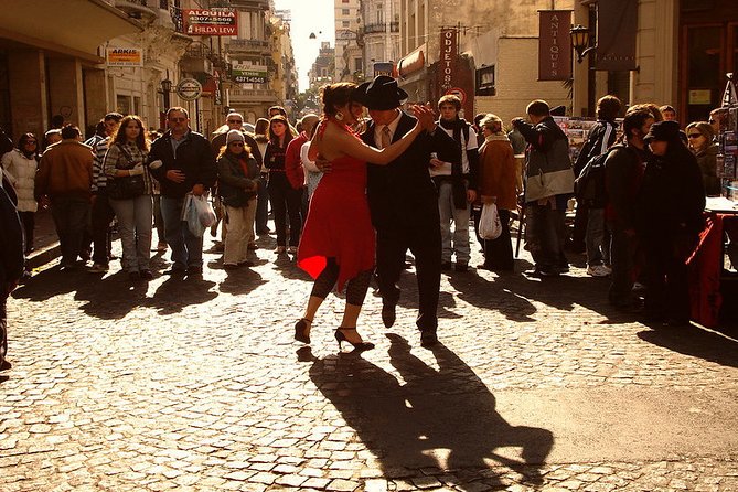 Half Day Private Tour Discovering San Telmo And Mataderos Fairs - Tour Highlights