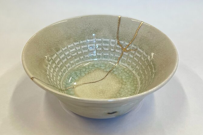Kintsugi Workshop in Osaka With a Professional Kintsugi Artist - Workshop Inclusions