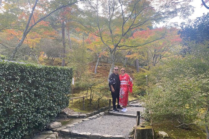 Kyoto Kimono Experience 6 Hrs Tour With Licensed Guide - Price and Booking Details