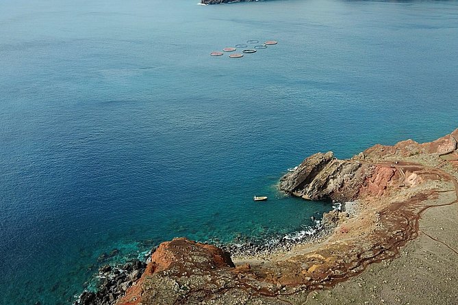 Lighthouse View 2 - Boat Tour Ponta São Lourenço - Booking Details