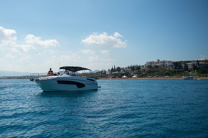 Luxury Private Charter on a Karnic SL800 - Scenic Activities