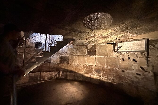 Mamertine Prison and Catacombs Small Group Tour With Driver - Cancellation Policy Details