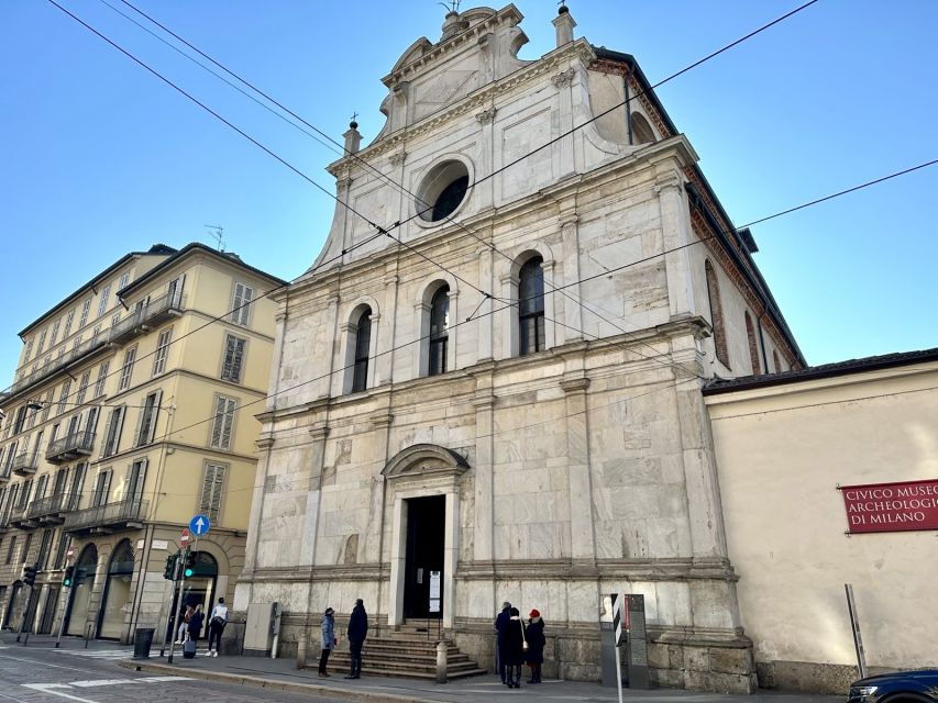 Milan: Guided Street Food Walking Tour With Food Tasting - Good To Know