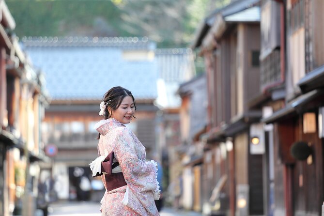Photoshoot Session by Professional Photographer in Kanazawa - Pricing Details