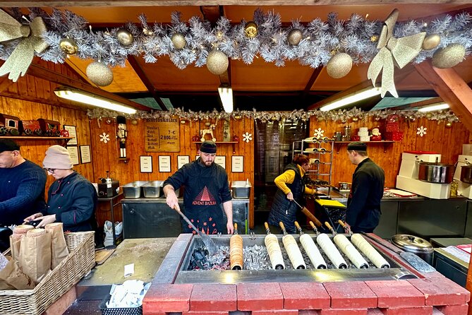 Private Budapest Christmas Market Tour With Chimney Cake & Mulled Wine - Tour Overview and Itinerary