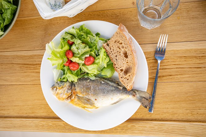 Private Gourmet Boat Tour to Island of Love - Meeting Details