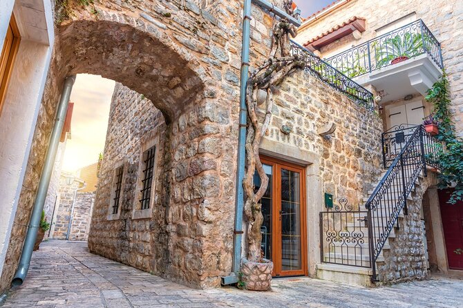 Private Guided Tour in Budva Sveti Stefan - Meeting and Pickup Information