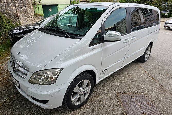 Private Roundtrip Transfer To or From Zagreb Airport - Location and Pickup Information