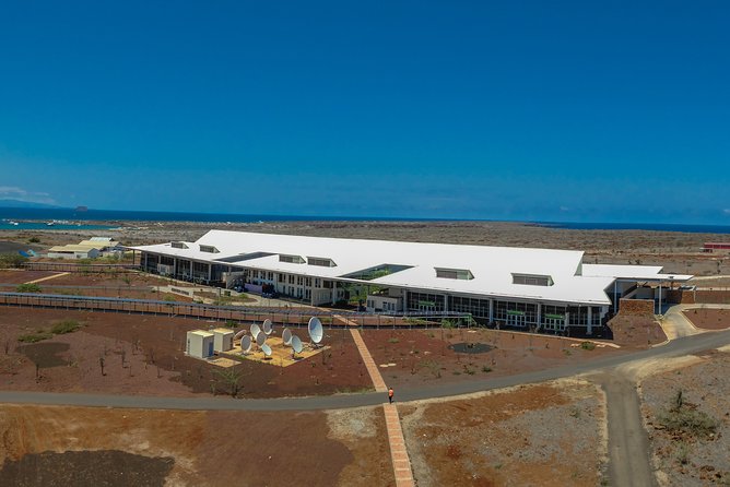 Private Shuttler Baltra Airport to Any Hotel in Santa Cruz - The Sum Up