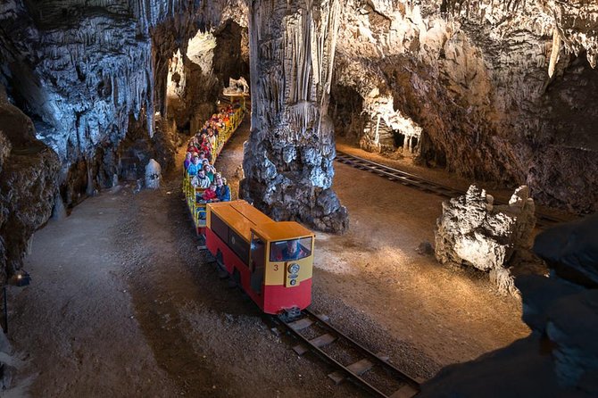 Private Tour From Zagreb: Ljubljana, Postojna & Predjama Castle - Detailed Itinerary