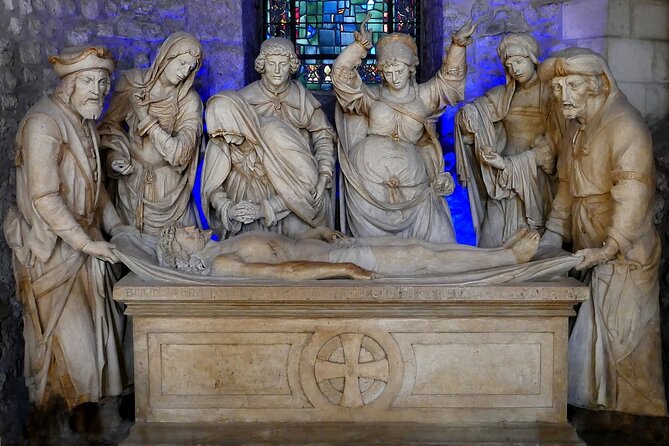 Reims Private Walking Tour With A Professional Guide - Tour Highlights