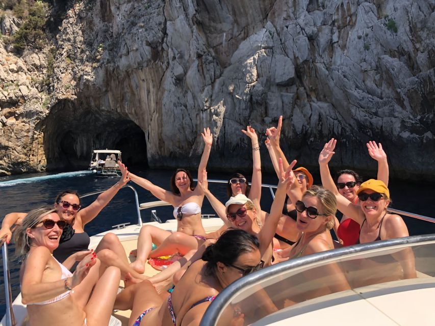 Salerno/Sorrento: Capri Boat Tour With City Visit and Snacks