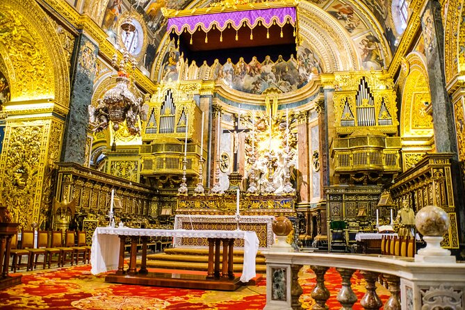 Secrets of St Johns Co-Cathedral - Guided Tour - Caravaggio Paintings