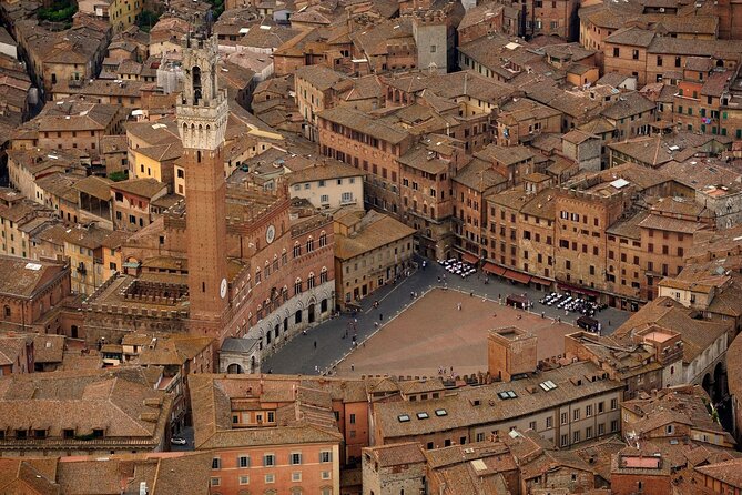 Siena Scavenger Hunt and Best Landmarks Self-Guided Tour - Meeting Point Information