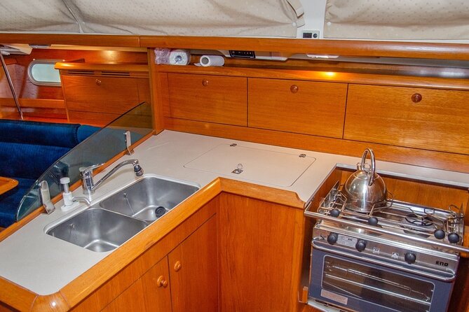 Tinos Sailing Cruise With Meal and Open Bar - Customer Reviews