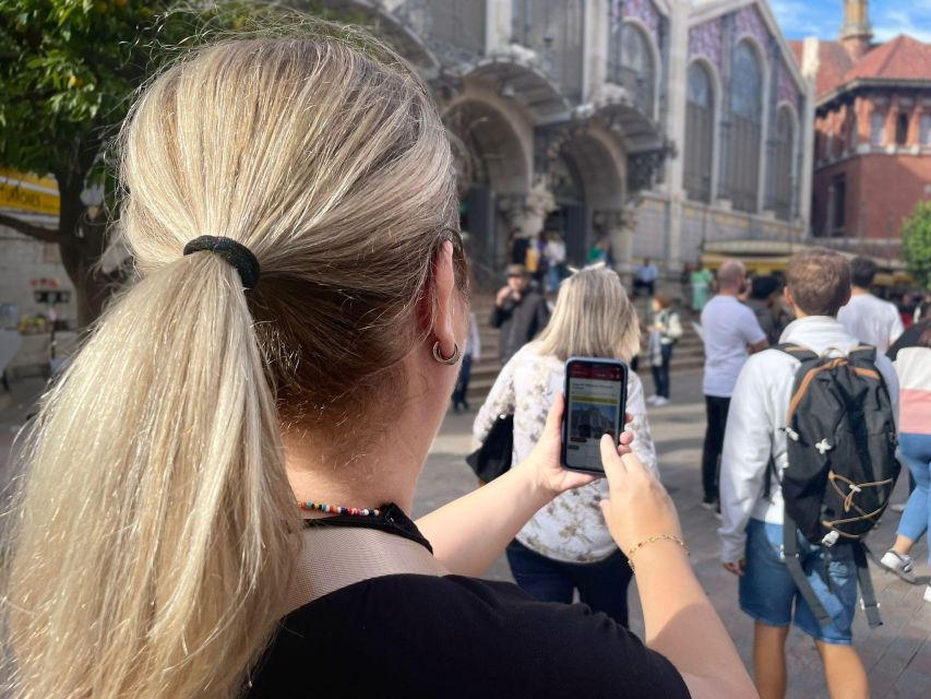 Valencia: 2-in-1 Biking and Walking Audio-Guided Route