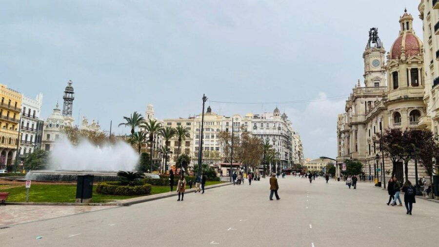 Valencia: the Best 15 Spots in the City by Bike!