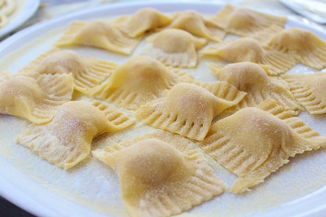 Wine Tasting and Italian Cooking Class in Tuscany - The Sum Up