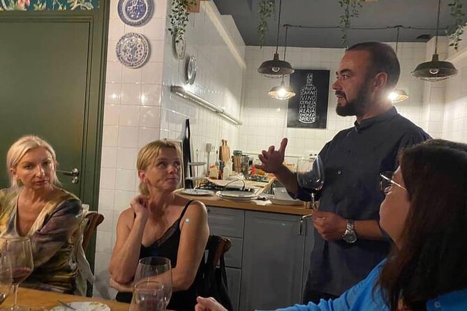Wine Tasting and Tapas in Bars in Javea Old Town With Lunch - Javea Old Town Exploration