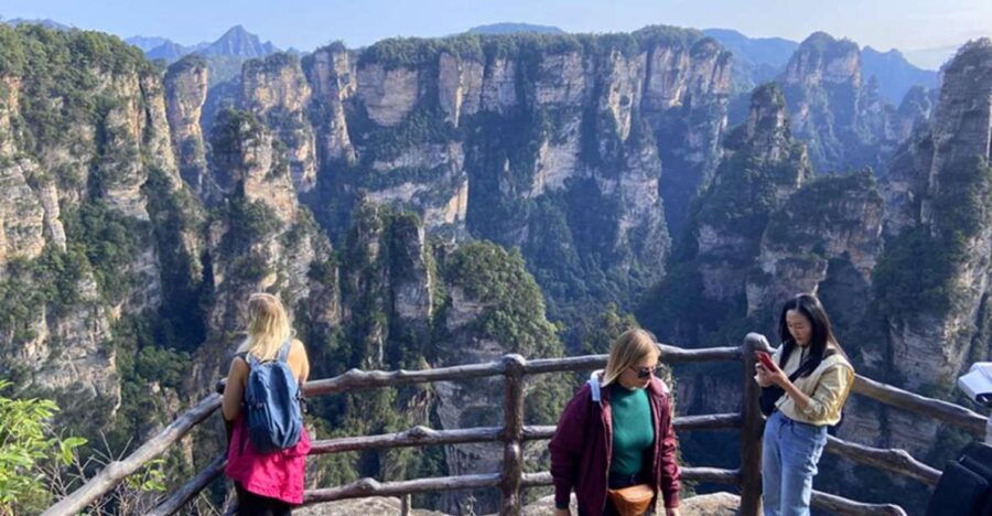 4-Day Highlights of Zhangjiajie With Sunrise Experience - Good To Know