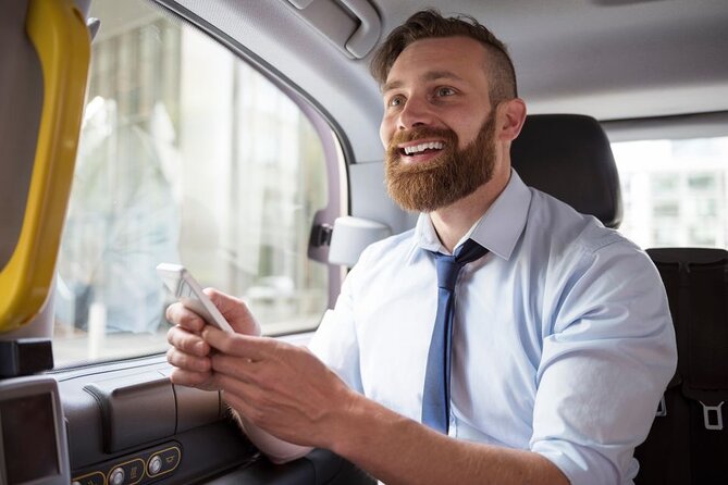 4 to 8 People Private Transfer From Dublin Airport to City Centre