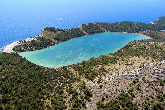 From Zadar: Kornati National Park Day Trip With Breakfast & Lunch - Meal Details and Dietary Options