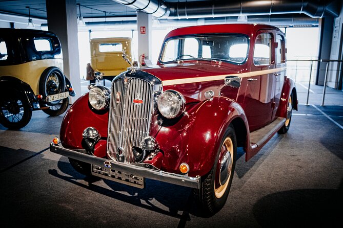 Guided Tour of the Motor Museum With Limousine Transportation - Directions