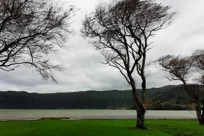 Guided Visit to the Crater and Volcano of Lagoa Das Sete Cidades - The Sum Up