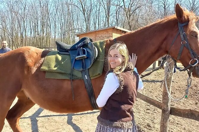 Private Horse Riding Near Budapest With Lunch and Transport - What to Expect