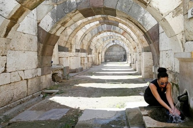 Private Transfer From Izmır Airport to Izmir Hotels - Vehicle Options