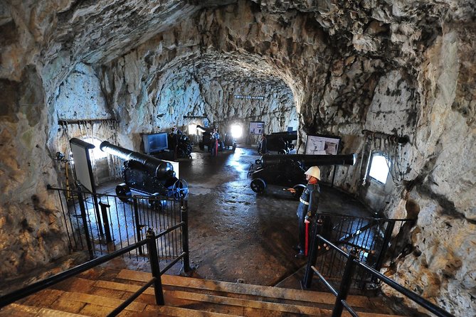 SHORE EXCURSION 3.30hrs Half Day Tour - Meeting Point and Pickup Details