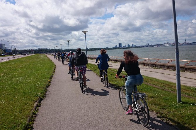 Tallinn Bike Tour From Tallinn Cruise Port - Tour Itinerary