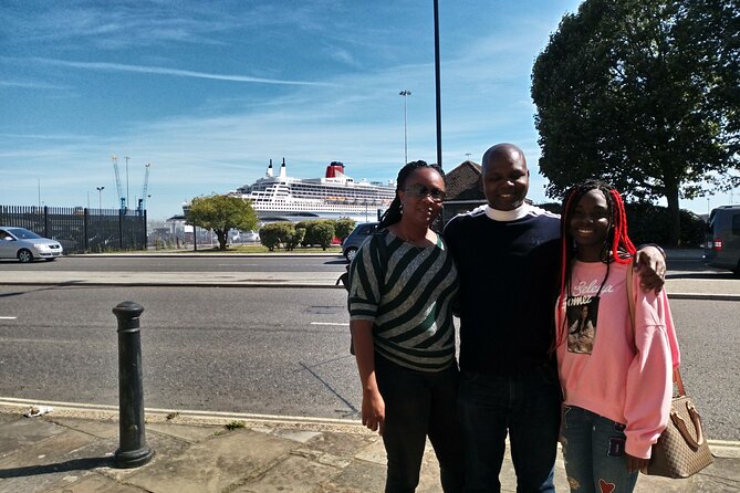 Walk the Secrets of the Titanic: Private Tour - Customer Reviews