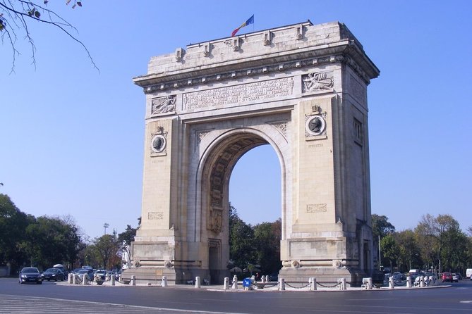 5 Days Private Tour in Romania From Bucharest to Transylvania - Accommodations and Meals