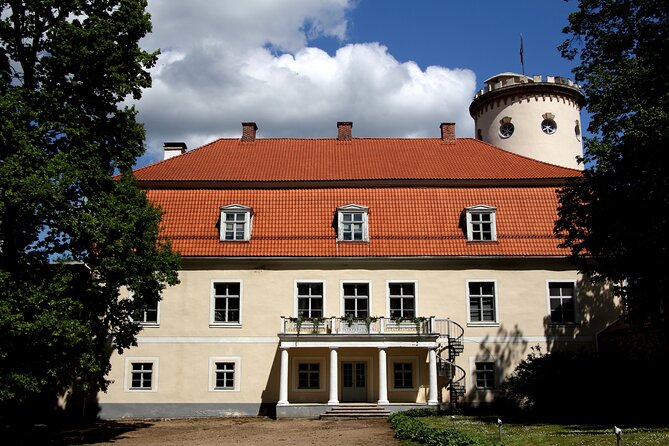 Cesis: Medieval Heritage and Natural Treasures - Cesis: A Medieval Gem