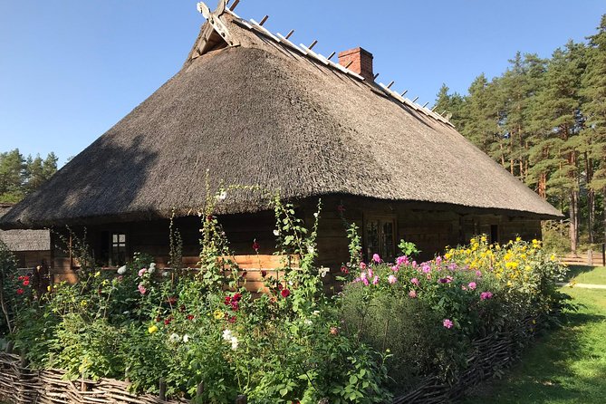 Day Tour Out of Vilnius: Paneriai Holocaust Park,Trakai Castle, Rumsiskes Museum - Directions