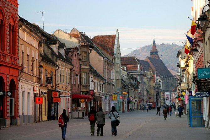 Draculas Castle, Peles Castle and Brasov Day Trip From Bucharest - Cultural Experiences