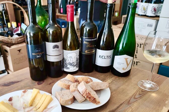 Food and Wine Tasting With a Sommelier - Reservation Process