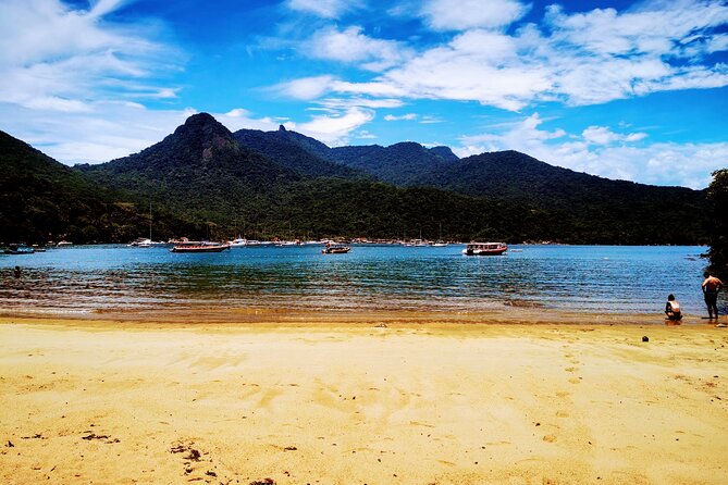 Highlights of Abraão Cove on a Half Day Hike in Ilha Grande - Trail Difficulty and Terrain
