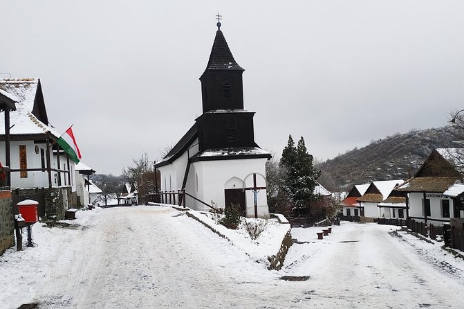 HOLLÓKŐ UNESCO World Heritage Site + Eger Castle Private Guided Tour - Traveler Reviews