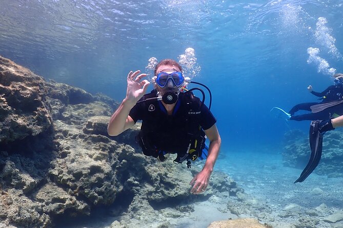 Introductory Diving in Small Groups - Ideal Group Size for Diving