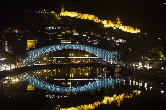 Old Tbilisi Tour – Private Walking Tour With Wine-Tasting - Kartlis Deda Statue