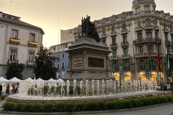 Private Tour Albayzin and City Center (Entrance Fees Included) - Booking and Cancellation Policies